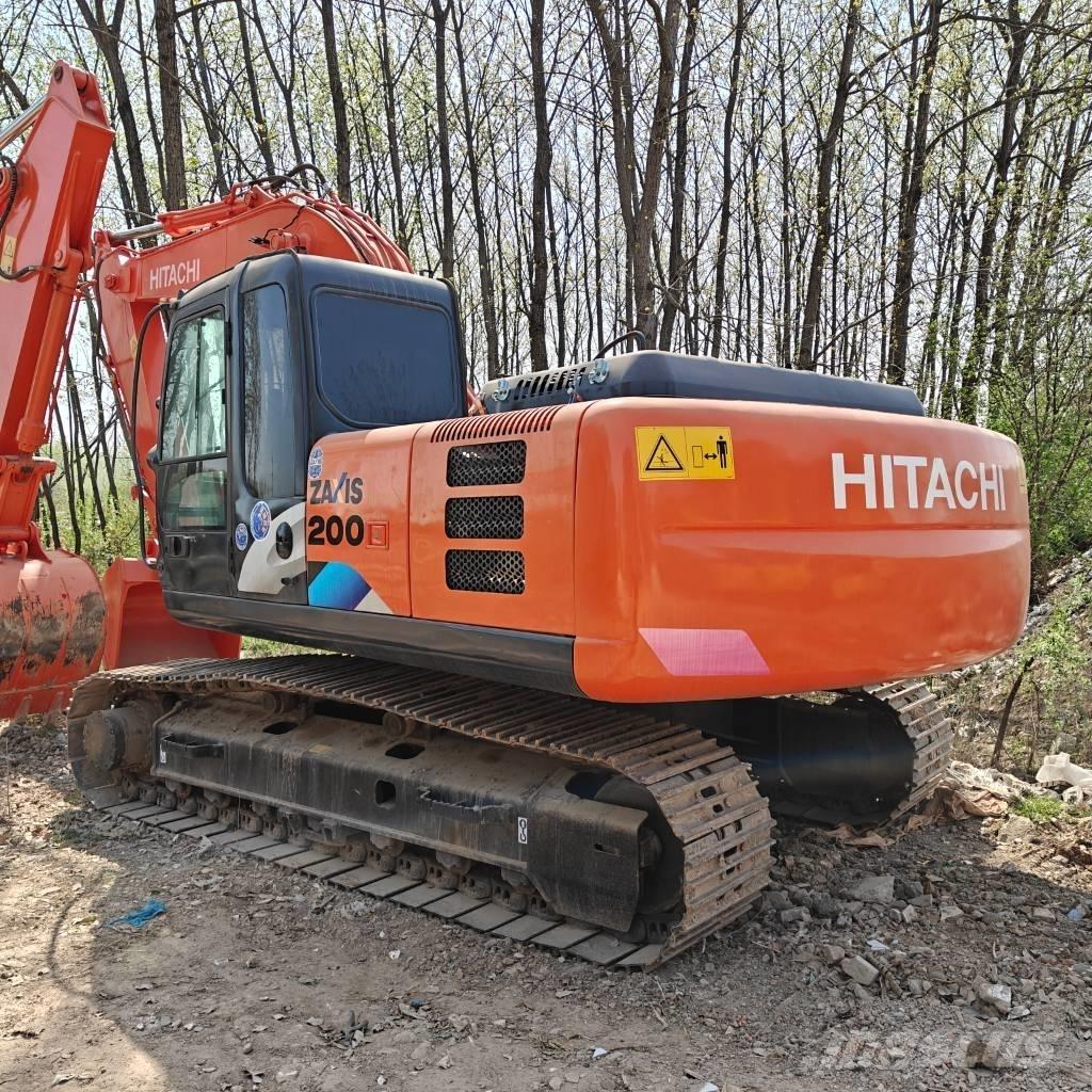 Hitachi 200-5G Kāpurķēžu ekskavatori