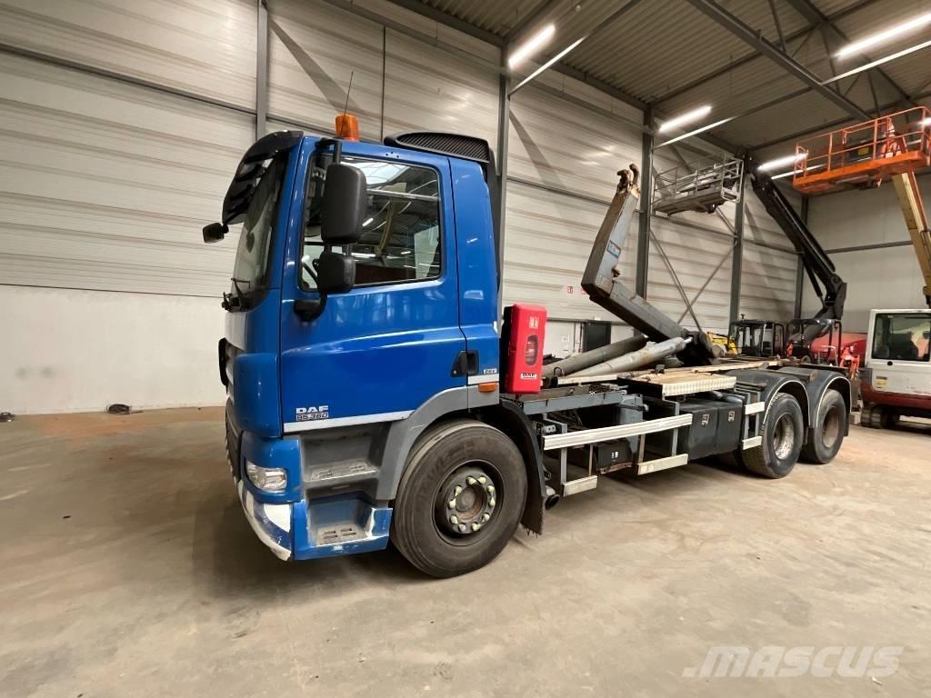 DAF CF 85.360 Treileri ar āķi