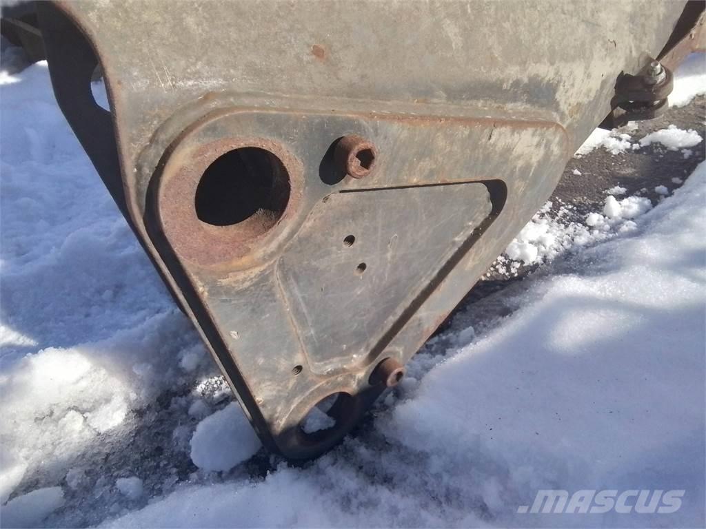Ponsse K70+ Krāni