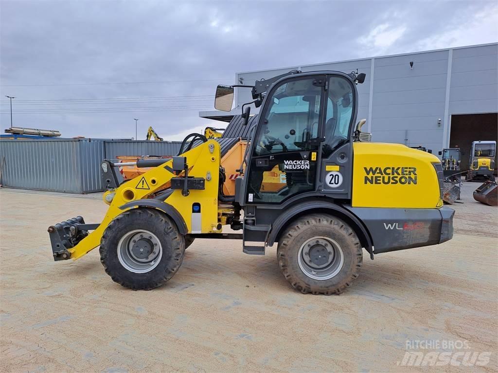 Wacker Neuson WL60 Iekrāvēji uz riteņiem