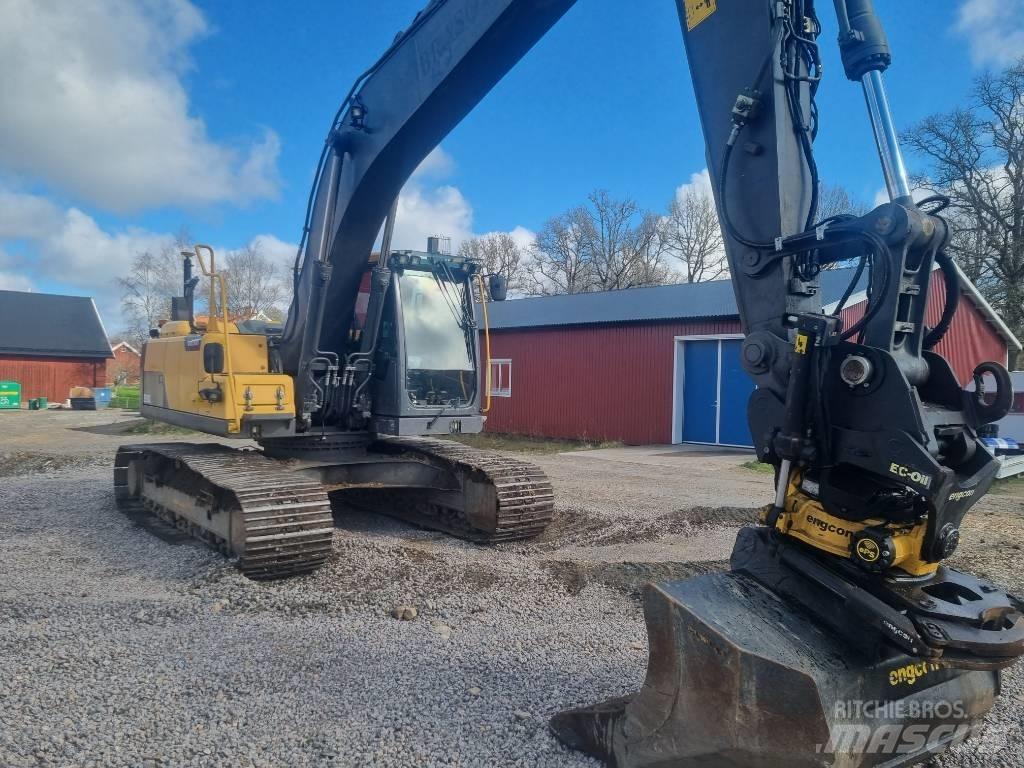Volvo EC 220 DL Kāpurķēžu ekskavatori