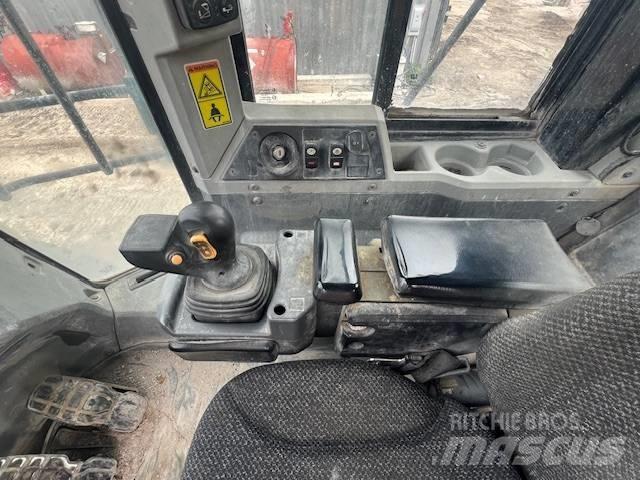 CAT 950 K Iekrāvēji uz riteņiem