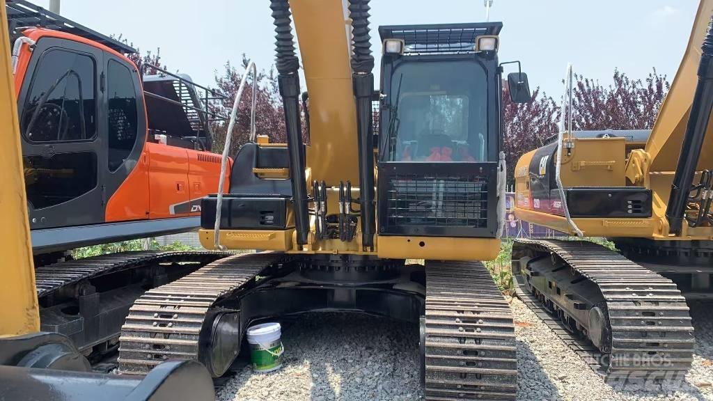 CAT 320 D Kāpurķēžu ekskavatori