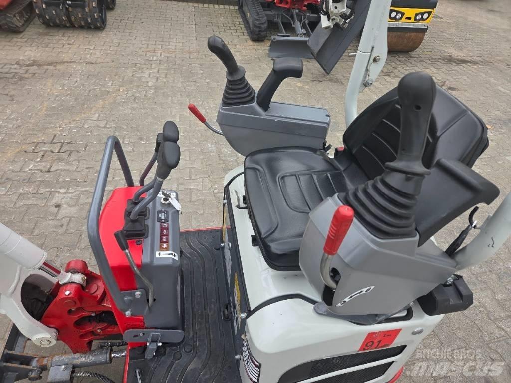 Takeuchi TB 210 R Mini ekskavatori < 7 t