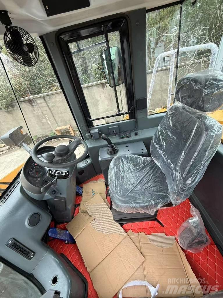 SDLG LG 956 L Iekrāvēji uz riteņiem