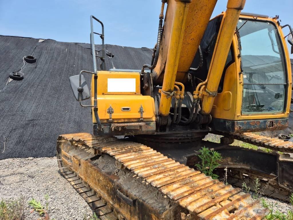 Hyundai Robex 300 LC Kāpurķēžu ekskavatori