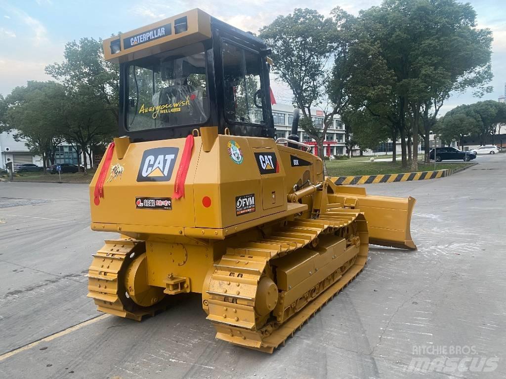 CAT D 5 K 2 LGP Kāpurķēžu buldozeri