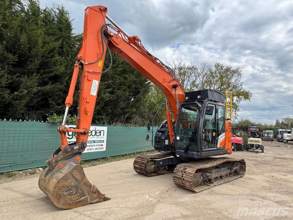 Hitachi ZX135US-7 Kāpurķēžu ekskavatori