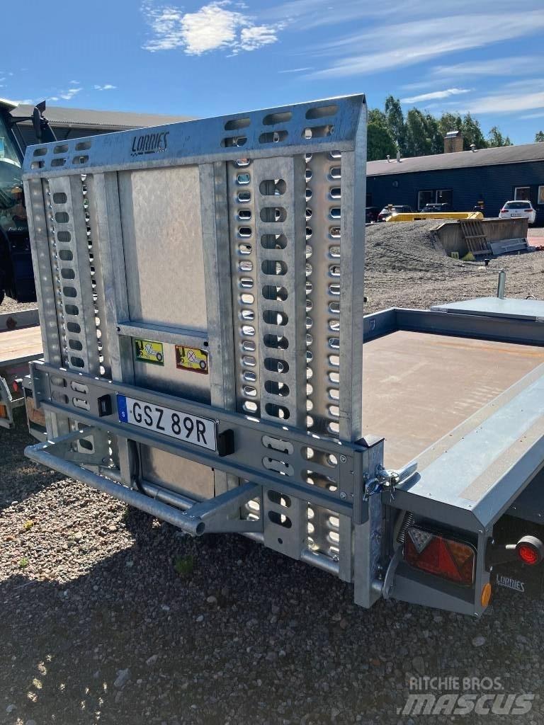 Lorries TPM27 Zemie treileri