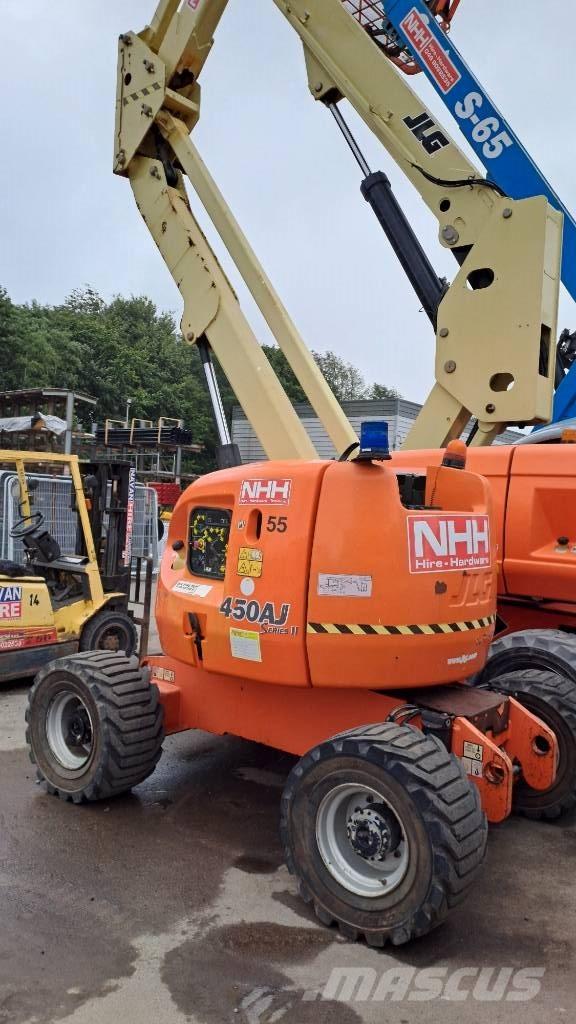 JLG 450 AJ Strēles pacēlāji