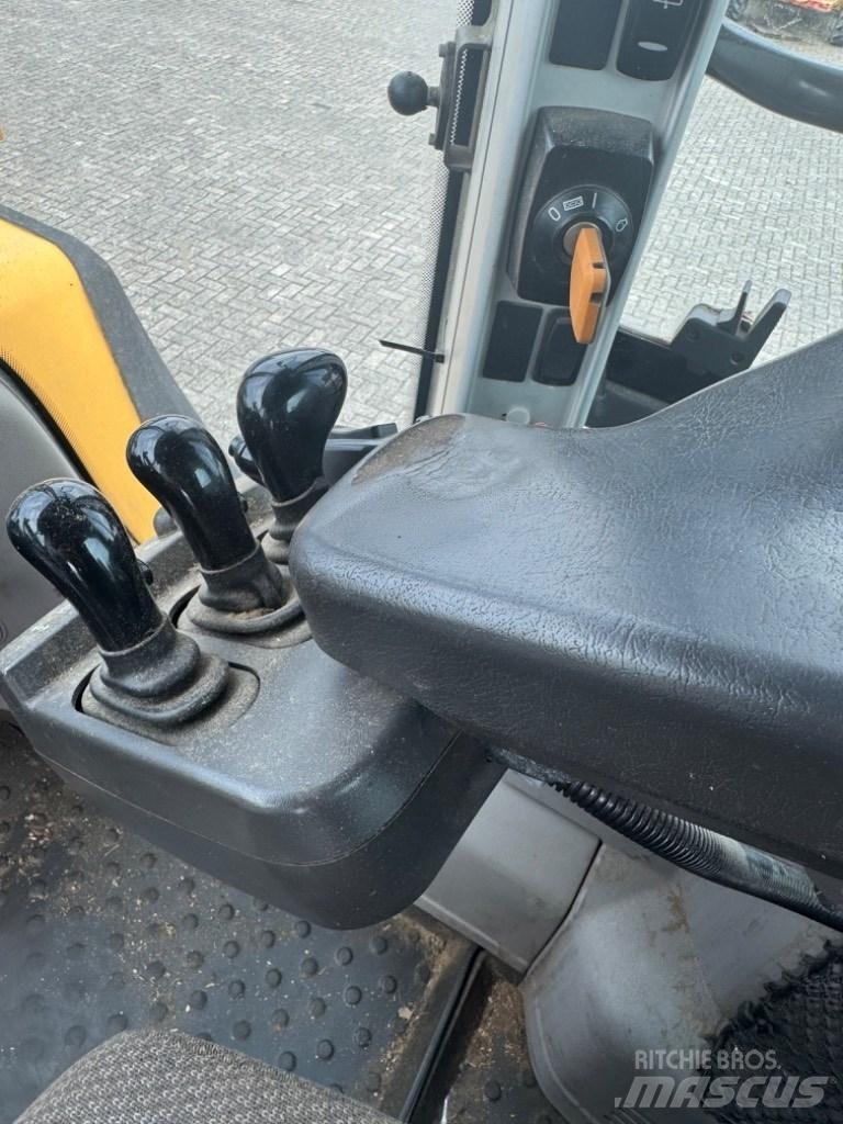 Volvo L 180 H Iekrāvēji uz riteņiem