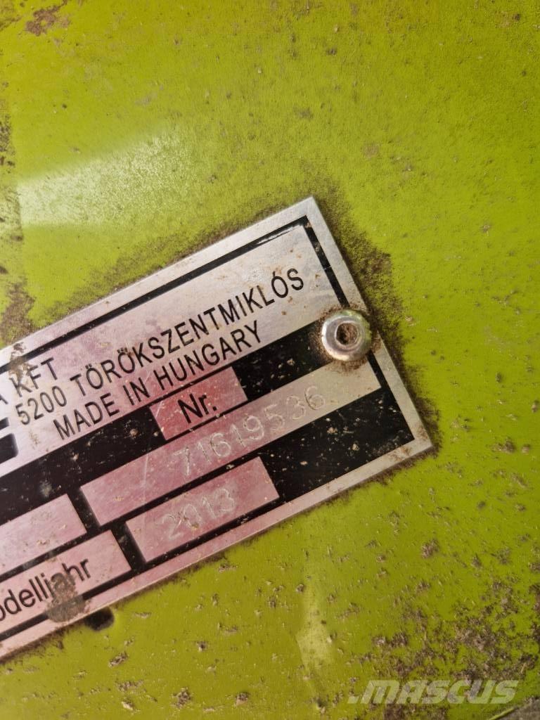 CLAAS Lexion 670 Ražas novākšanas kombaini