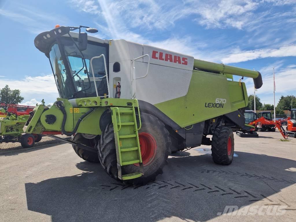 CLAAS Lexion 670 Ražas novākšanas kombaini