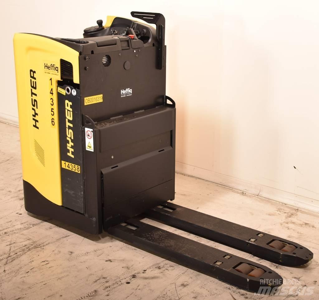 Hyster RP2.5N-24 Zemie palešu pacēlāji