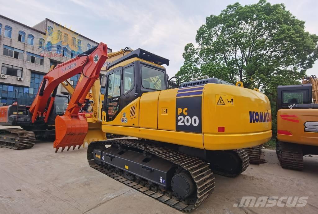 Komatsu PC 200-7 Kāpurķēžu ekskavatori