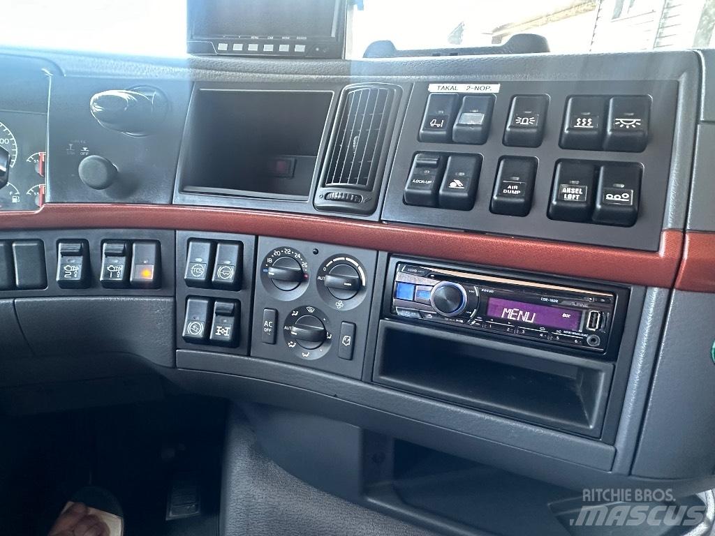 Volvo FH16 540 8x4*4 Kabeļu pacēlājs nomontējamām kravas mašīnām