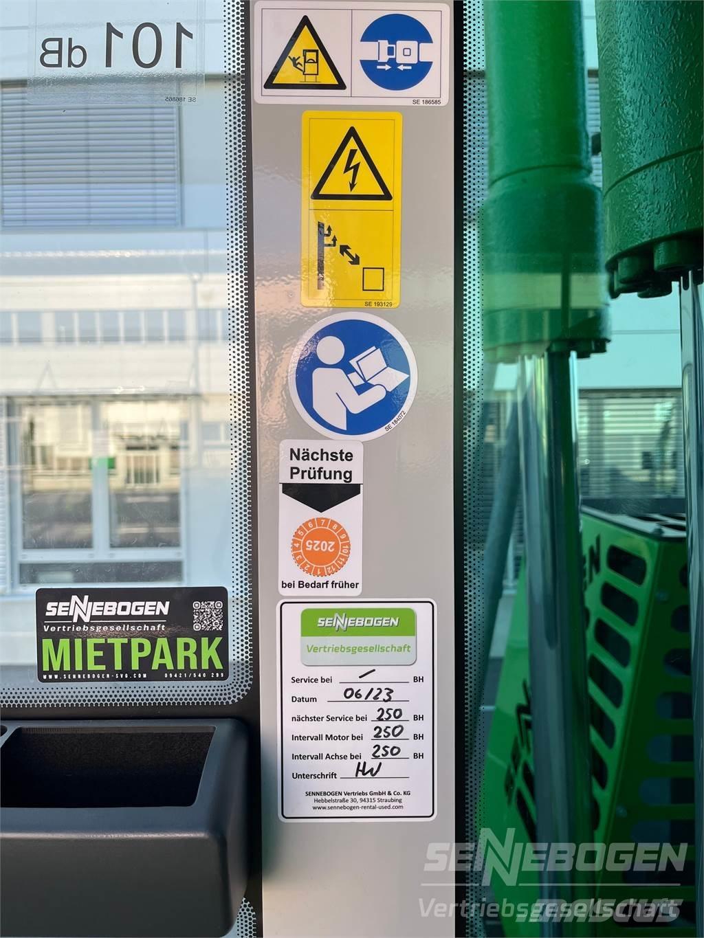 Sennebogen 825 M Industriālie iekrāvēji