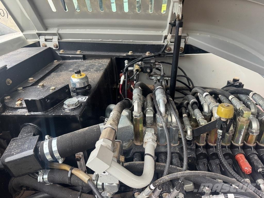 Takeuchi TB 290 Vidēja lieluma ekskavatori 7 t - 12 t