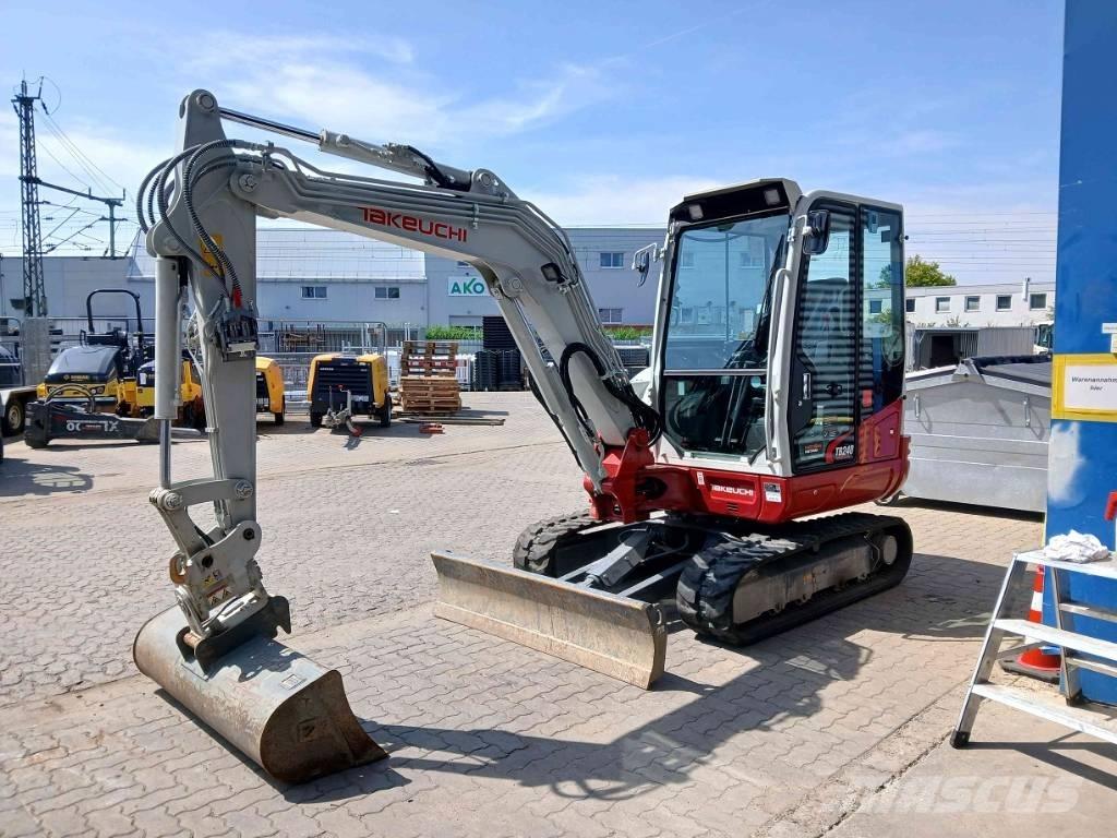 Takeuchi TB 240 DPF Mini ekskavatori < 7 t