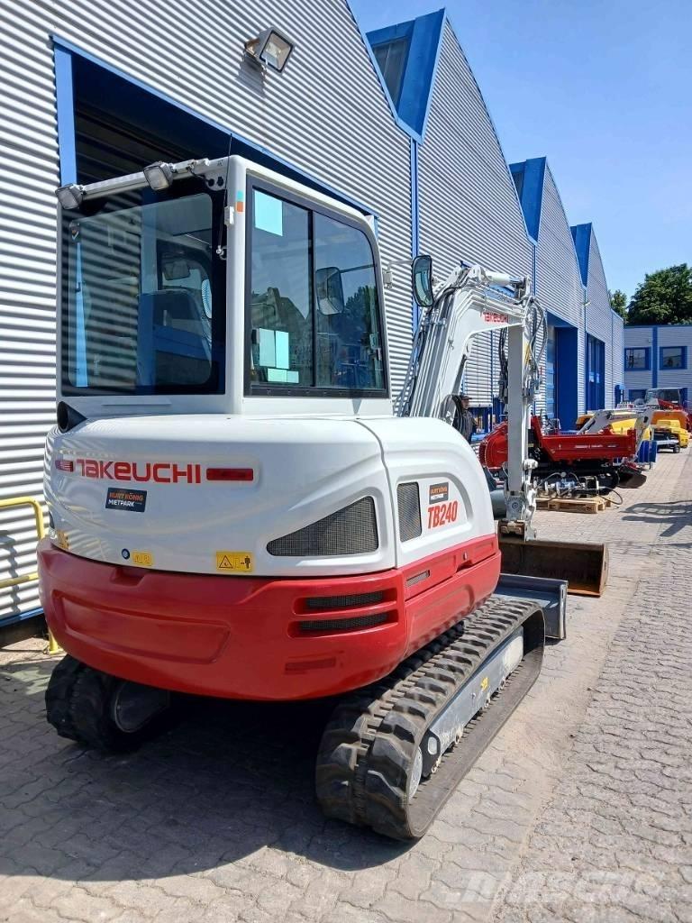 Takeuchi TB 240 DPF Mini ekskavatori < 7 t