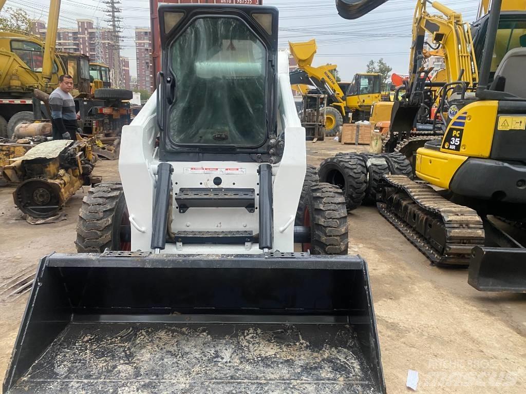 Bobcat S 300 Lietoti riteņu kompaktiekrāvēji