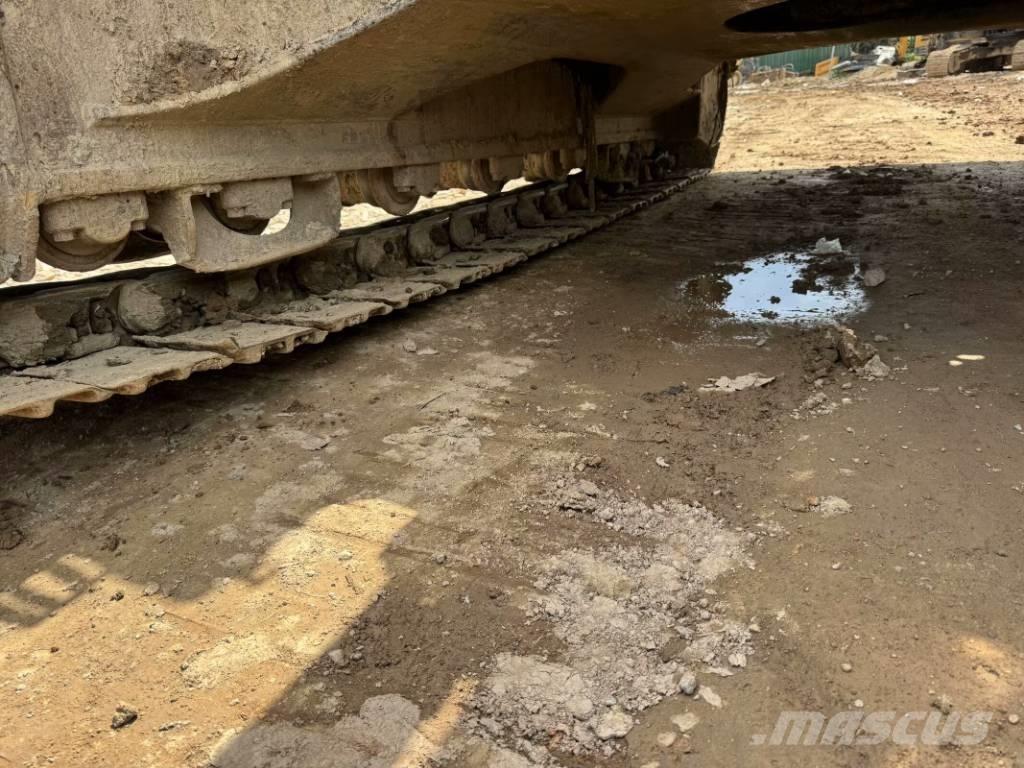 Sumitomo SH200 Kāpurķēžu ekskavatori