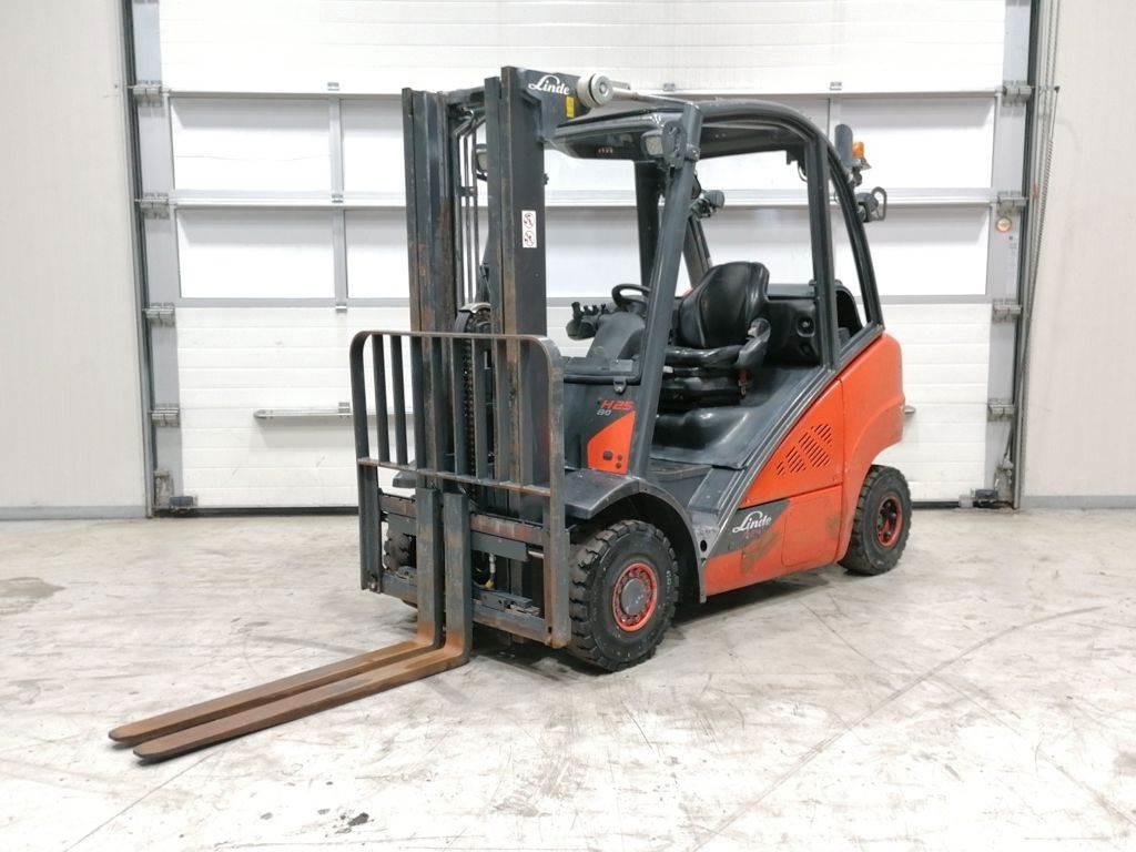 Linde H25T-01 LPG tehnika
