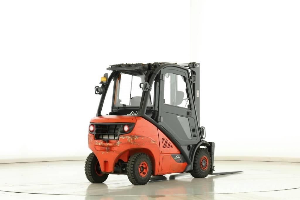Linde H-25-D-02 Tehnika ar dīzeļa dzinēju