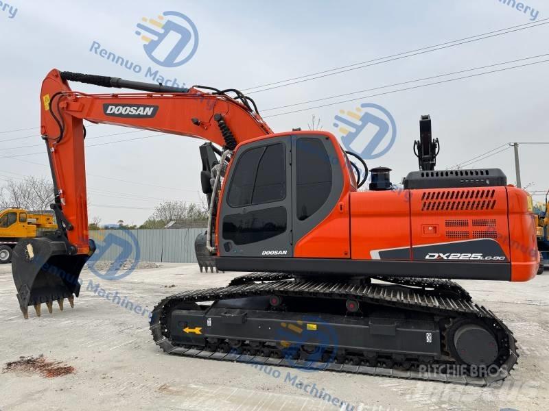 Doosan DX 225 LC-9C Kāpurķēžu ekskavatori