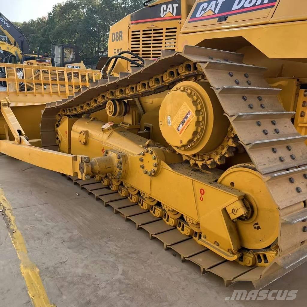CAT D 8 R Kāpurķēžu buldozeri