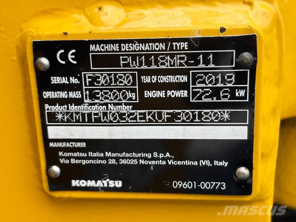 Komatsu PW118-11 Ekskavatori uz riteņiem