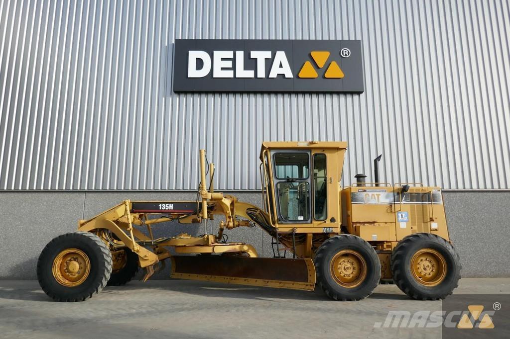 CAT 135H Greideri
