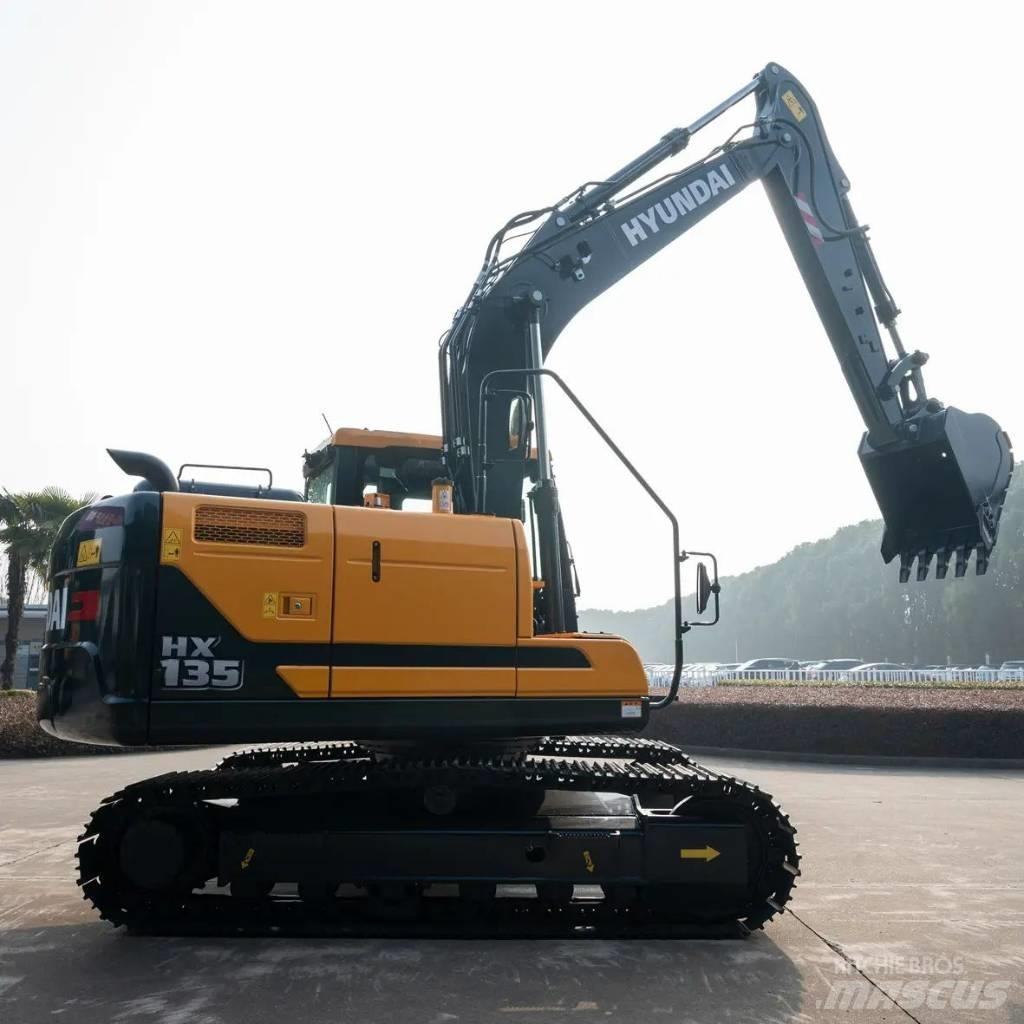 Hyundai HX135 Kāpurķēžu ekskavatori