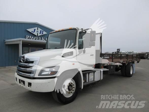Hino 268 Platformas/izkraušana no sāniem