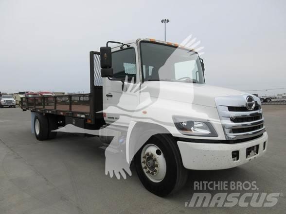Hino 268 Platformas/izkraušana no sāniem