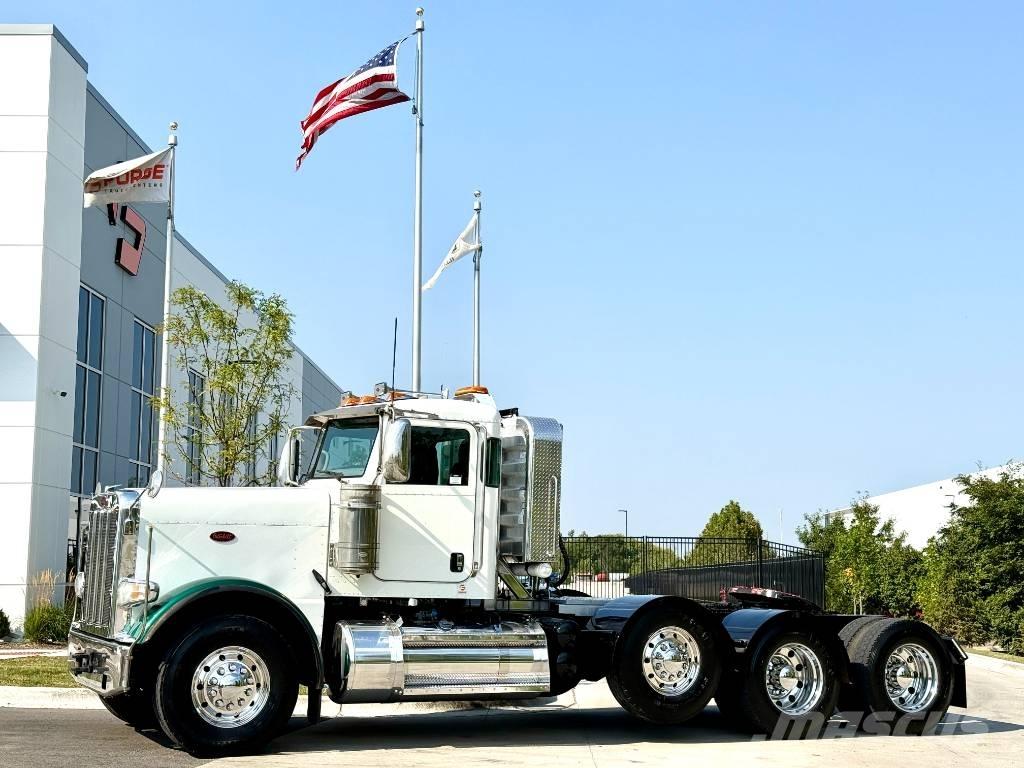 Peterbilt 388 Vilcēji