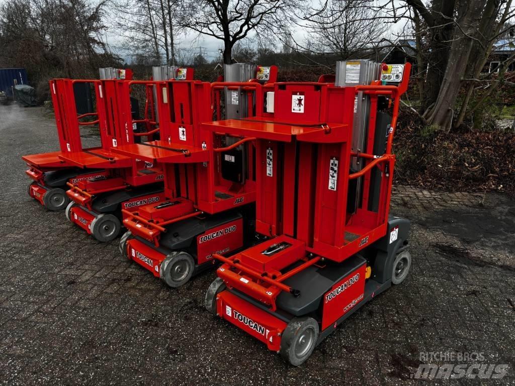 JLG Toucan Duo Vertikālie pacēlāji