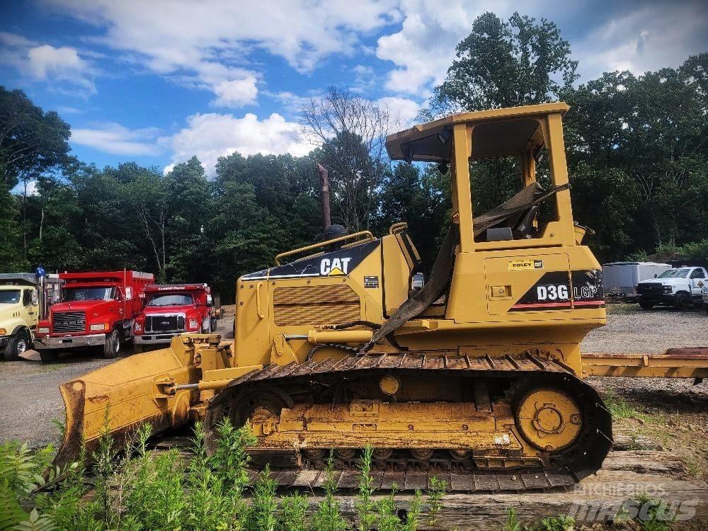 CAT D 3 G LGP Kāpurķēžu buldozeri