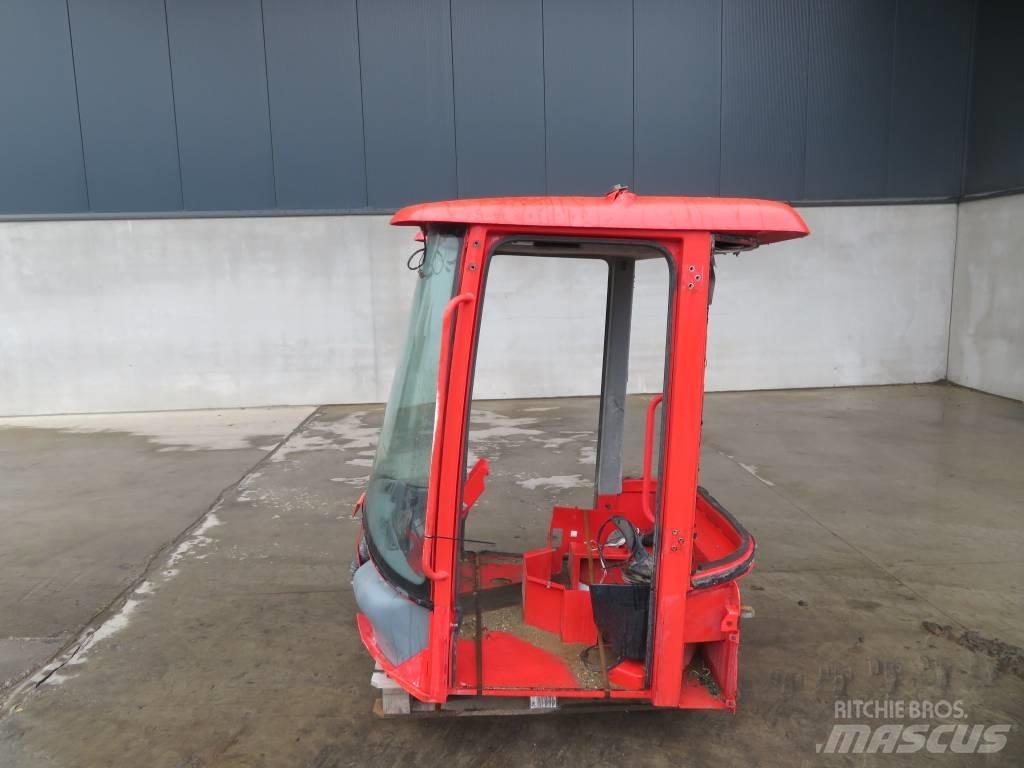 Volvo L 30 B / L 35 Kabīnes un interjers