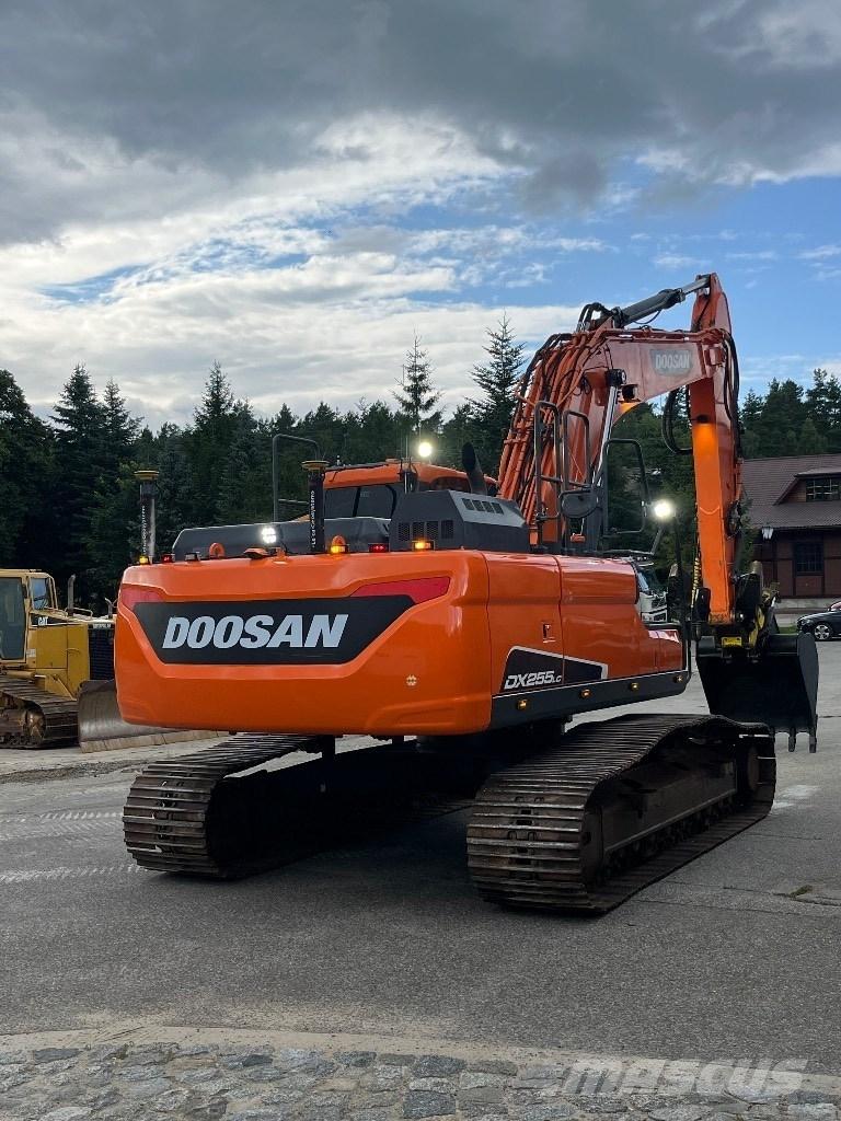Doosan DX 255 LC-5 Kāpurķēžu ekskavatori