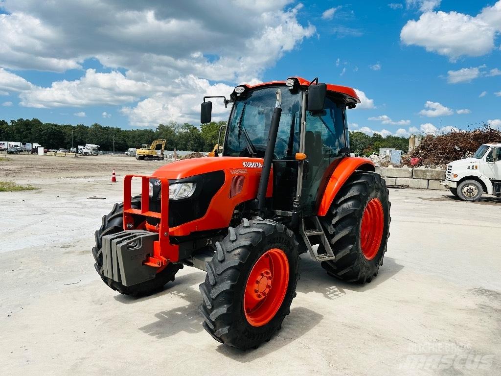 Kubota M8560 Traktori