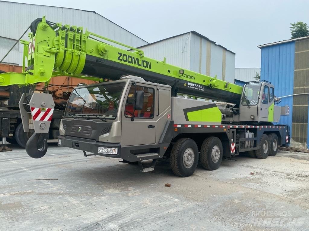 Zoomlion QY50V Visurgājēji celtņi