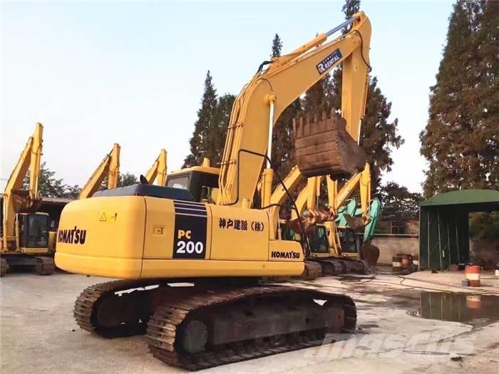 Komatsu PC 200-7 Kāpurķēžu ekskavatori