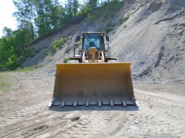 CAT 966 G Iekrāvēji uz riteņiem