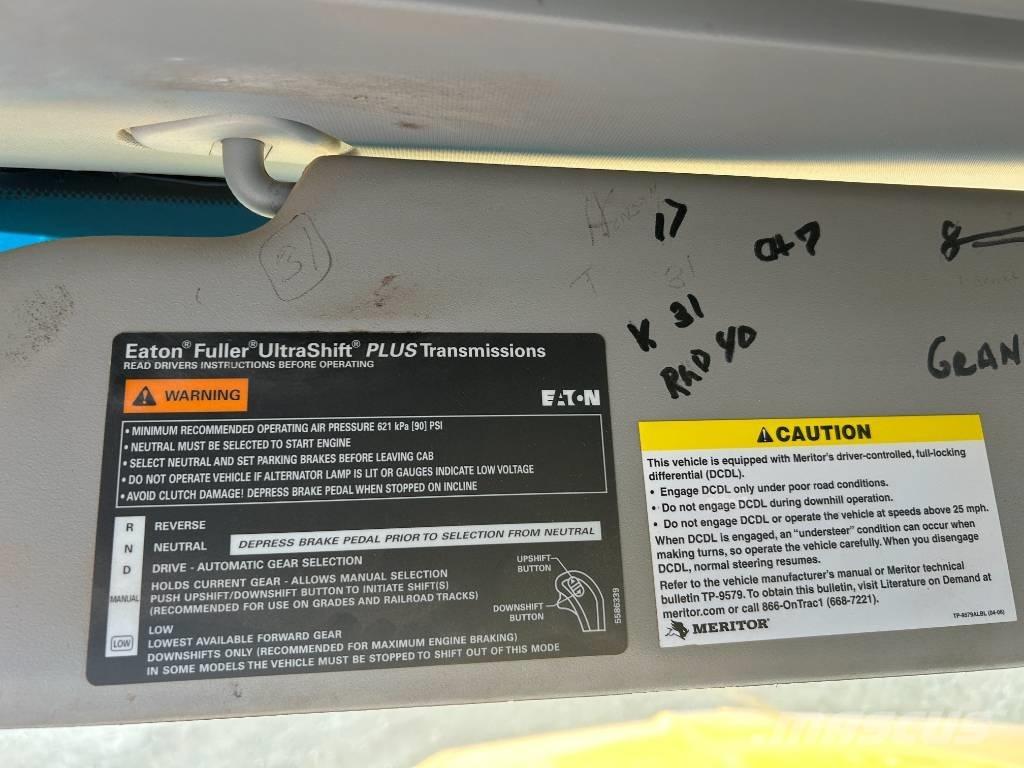 Kenworth T 880 Pašizgāzējs