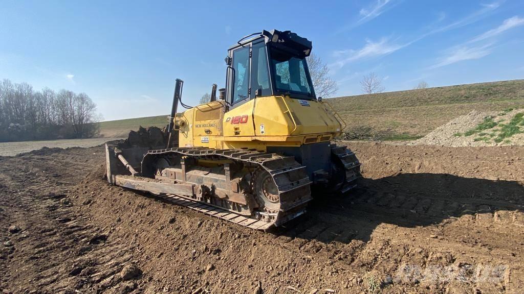 New Holland D 180 Kāpurķēžu buldozeri