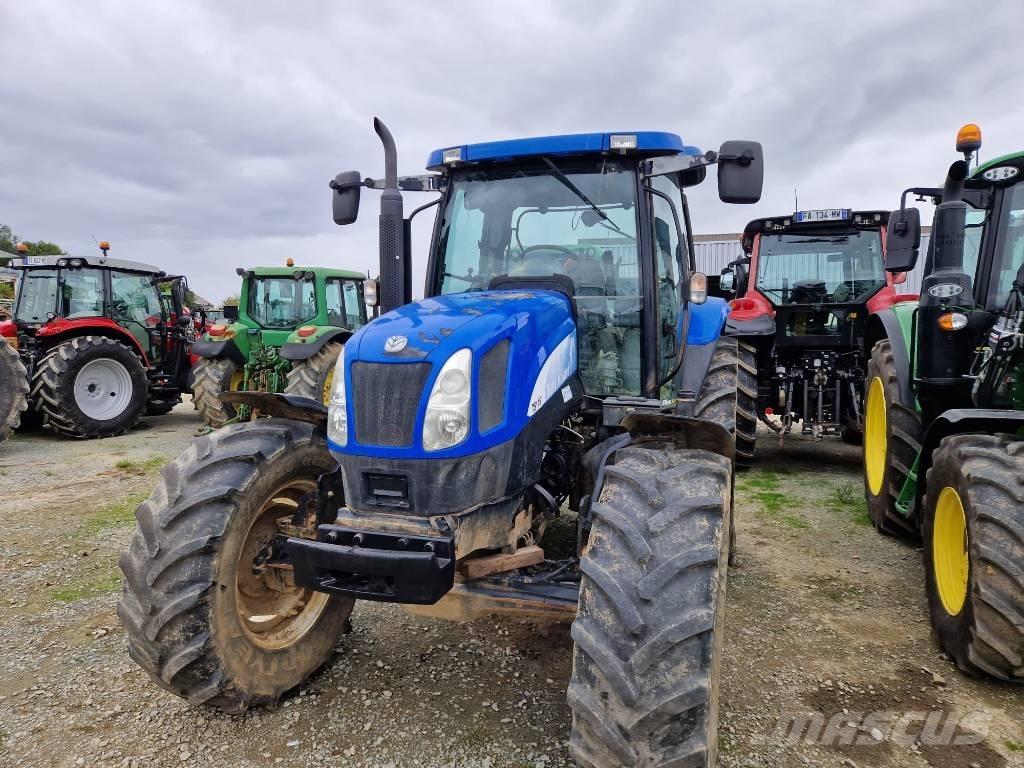 New Holland TSA 115 Traktori