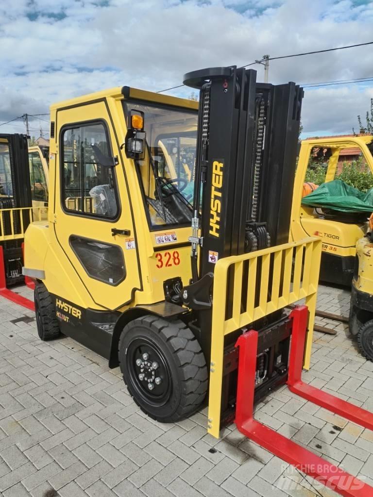 Hyster H 3.5UT Tehnika ar dīzeļa dzinēju