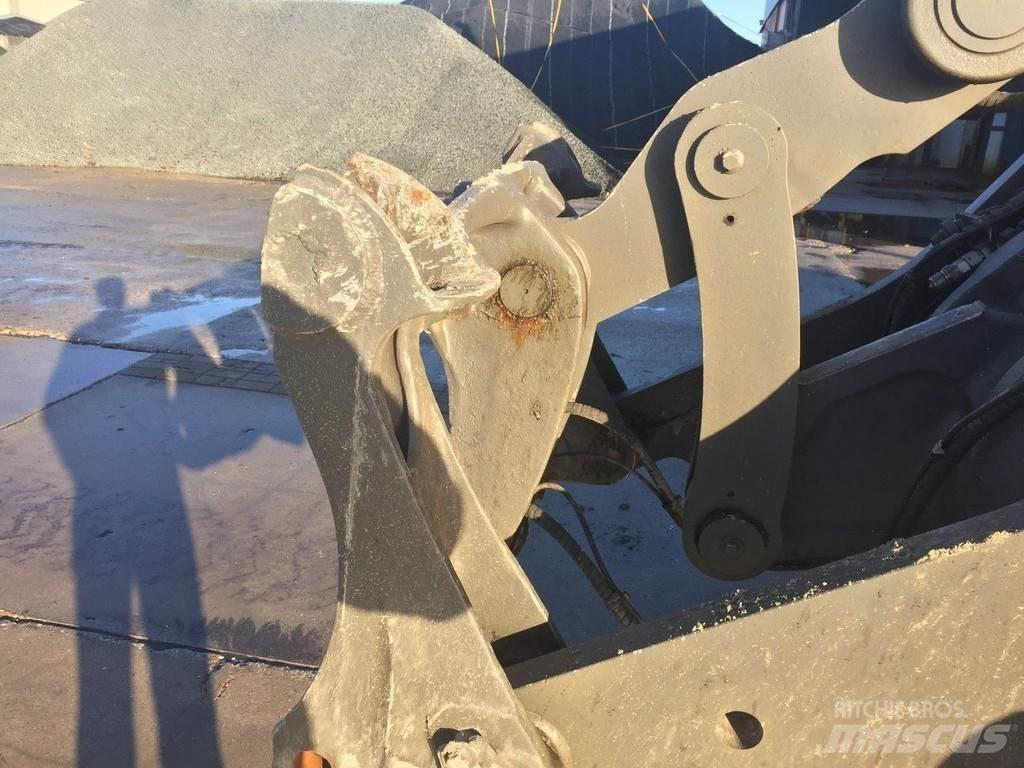 Volvo L 120 F Iekrāvēji uz riteņiem