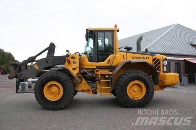 Volvo L 120 F Iekrāvēji uz riteņiem